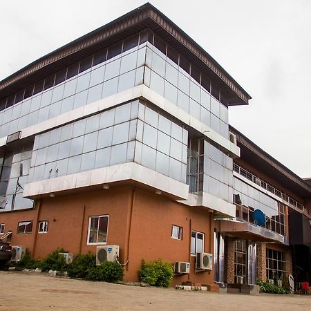 Glasshouse Hotel And Suites Egba Kültér fotó
