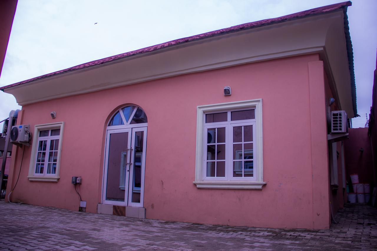 Glasshouse Hotel And Suites Egba Kültér fotó